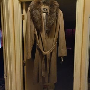 Tan size16 wool coat with fox collar